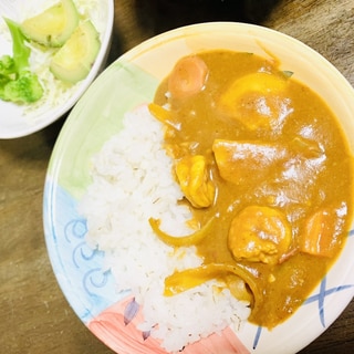 カレーレシピ　えびとトマトのアーモンドミルクカレー